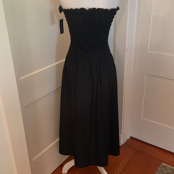 ⭐️New⭐️Cover Swim Smocked Strapless Dress